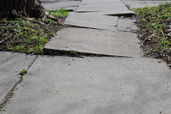 Uneven Sidewalk Repair in Marysville